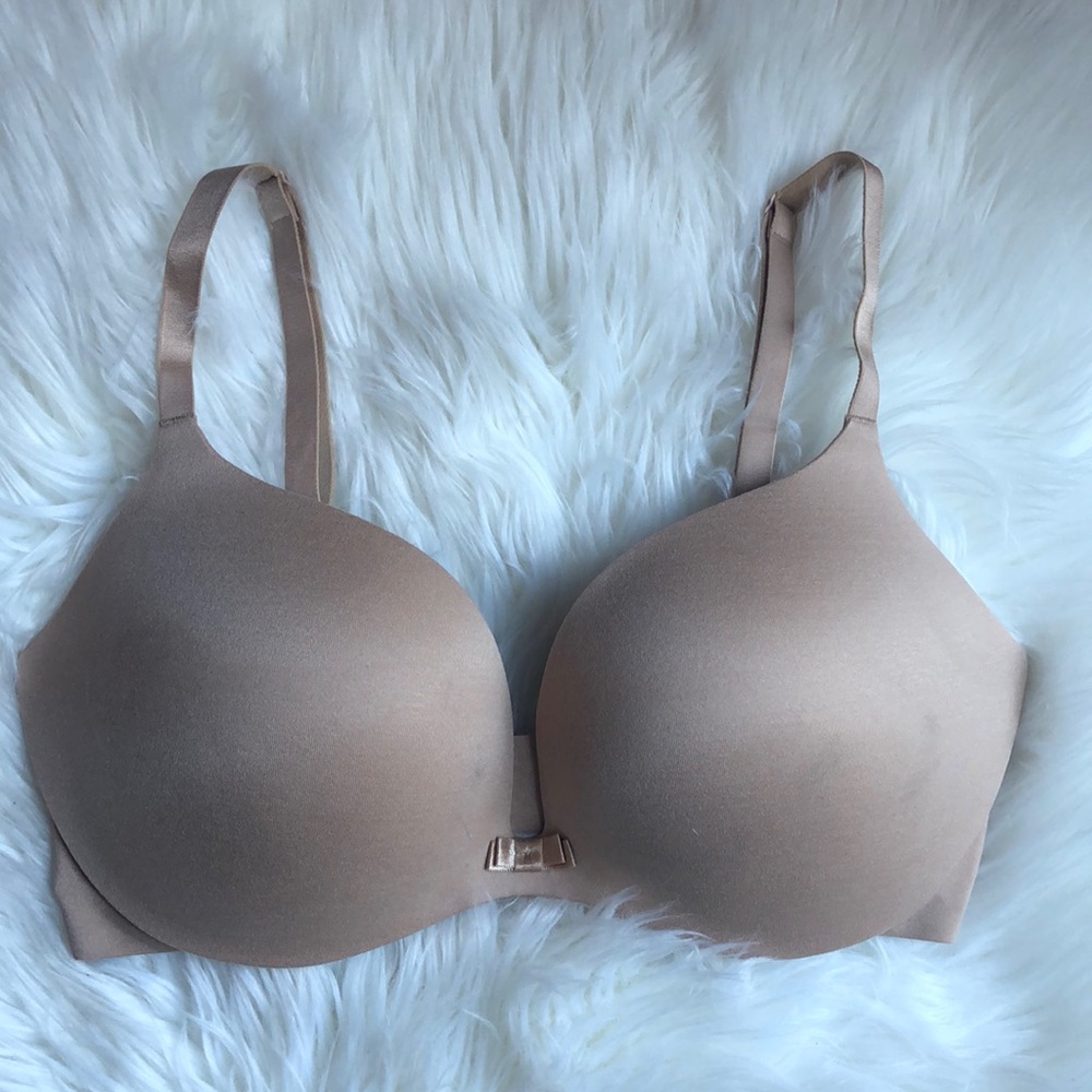 Victoria’s Secret plunge bra
